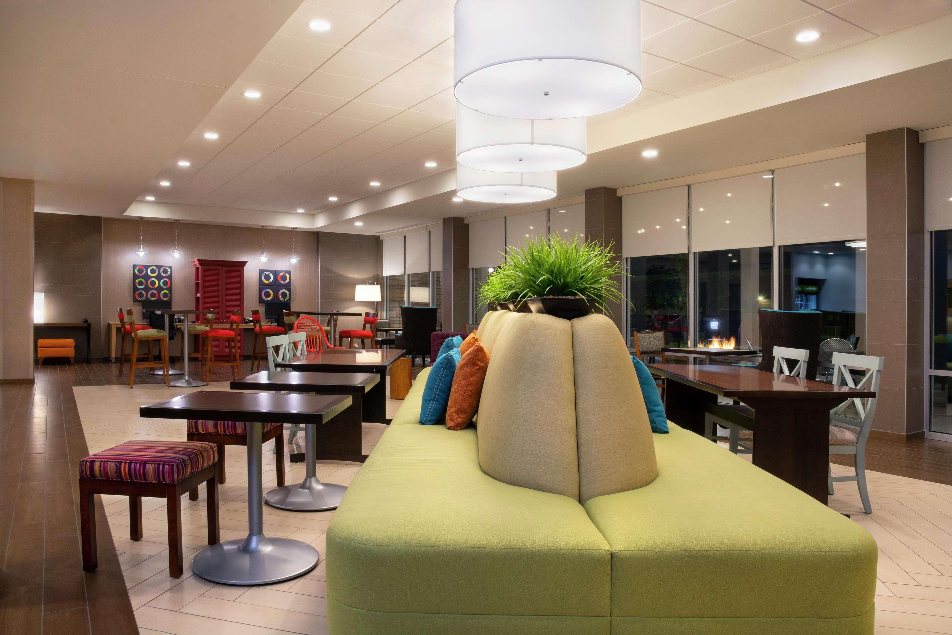 Home2 Suites By Hilton Indianapolis Greenwood Exteriér fotografie